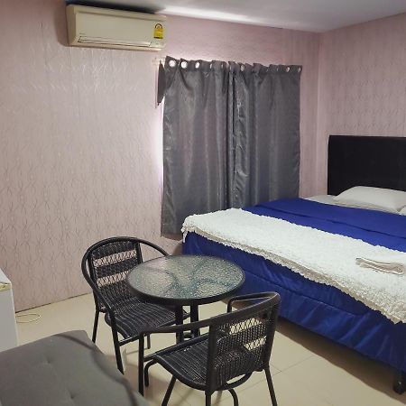 Uno Inn Bangkok Dış mekan fotoğraf
