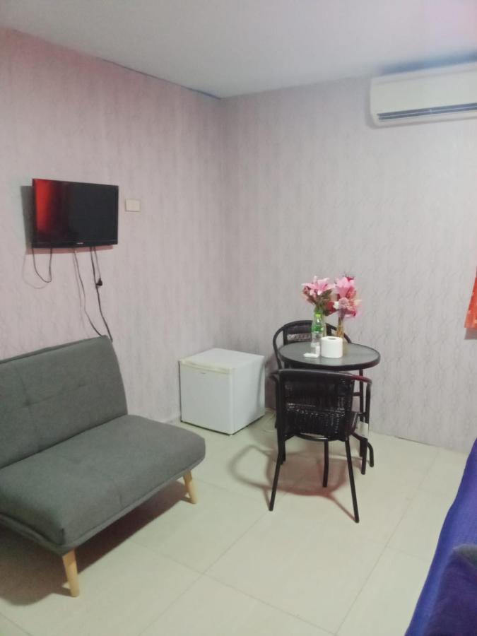 Uno Inn Bangkok Dış mekan fotoğraf