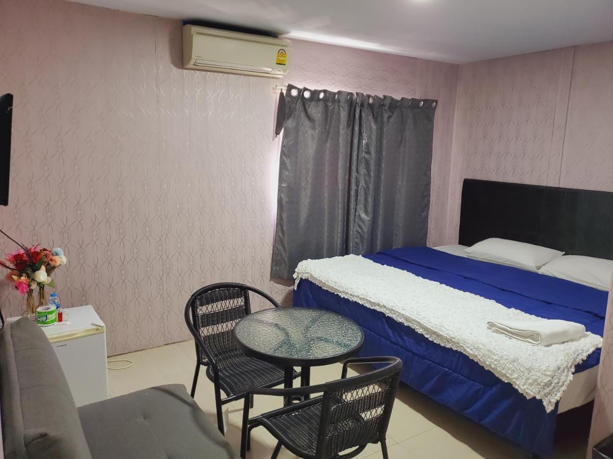 Uno Inn Bangkok Dış mekan fotoğraf