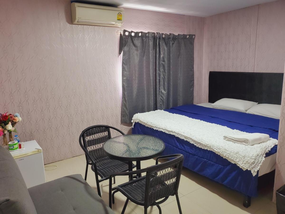 Uno Inn Bangkok Dış mekan fotoğraf
